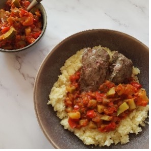 Ratatouille met couscous en lamsfilet